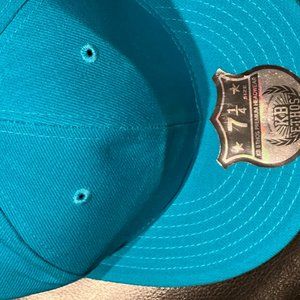 KD ETHOS PREMIUM SPORTS HAT SIZE 7 1/4, TOURQUOISE
